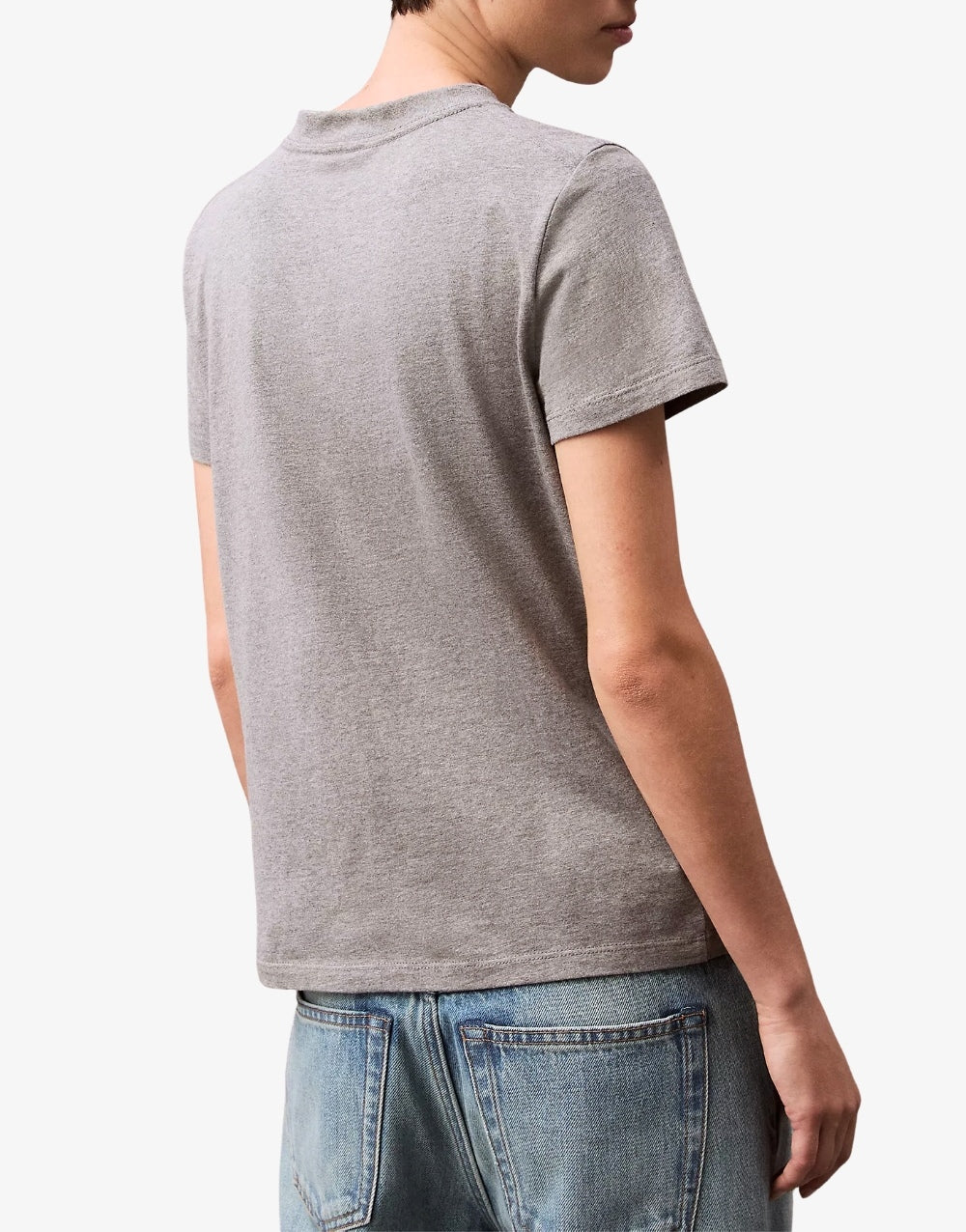 #Color_Gris