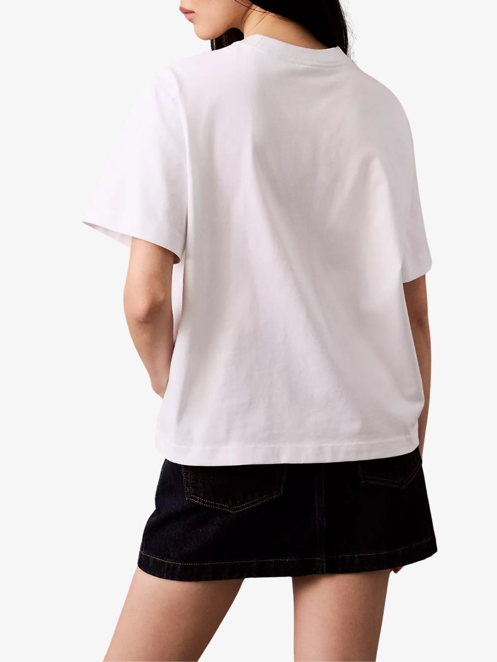 #Color_Blanco