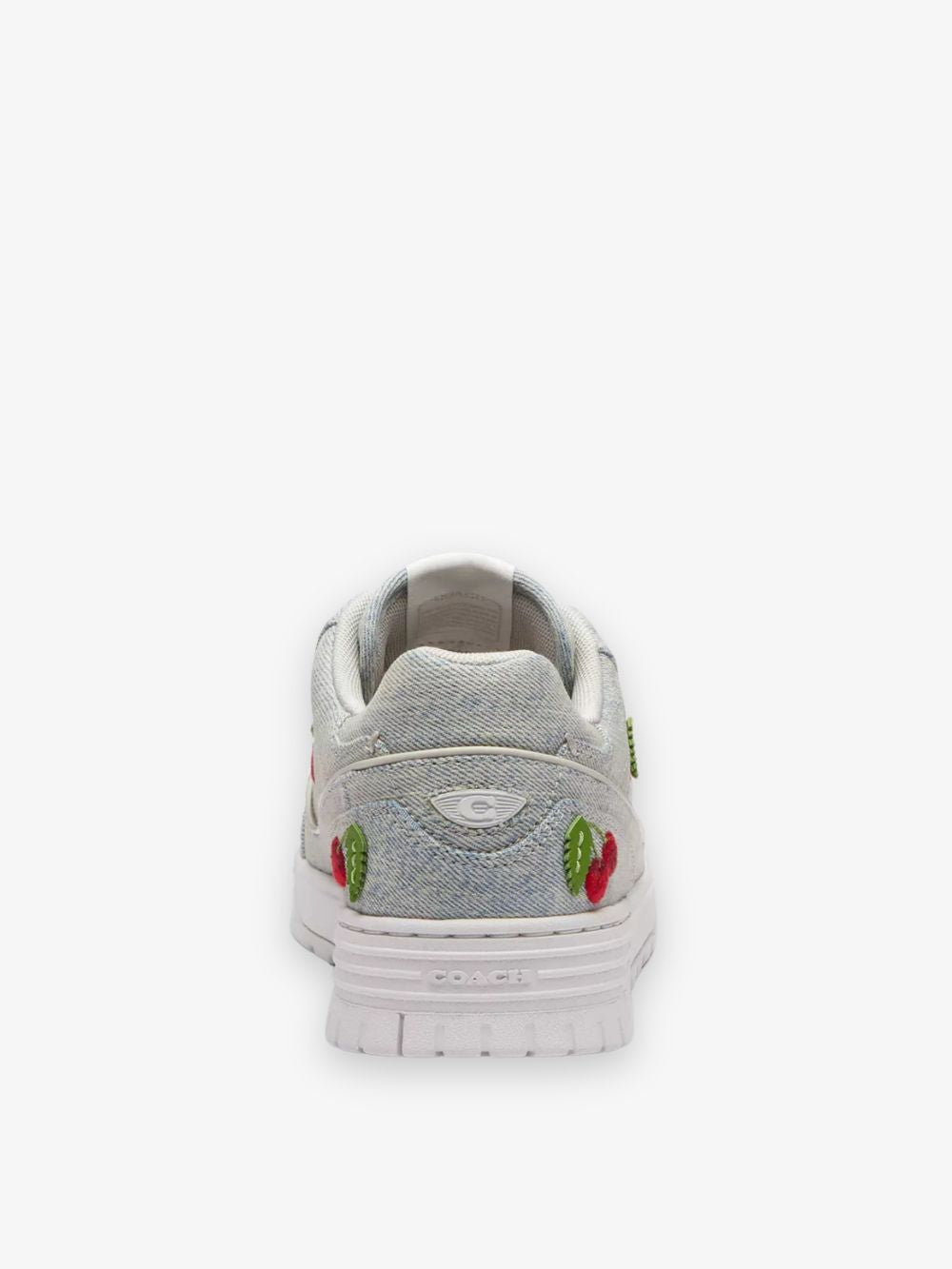 Tenis Soho con bordado de cerezas