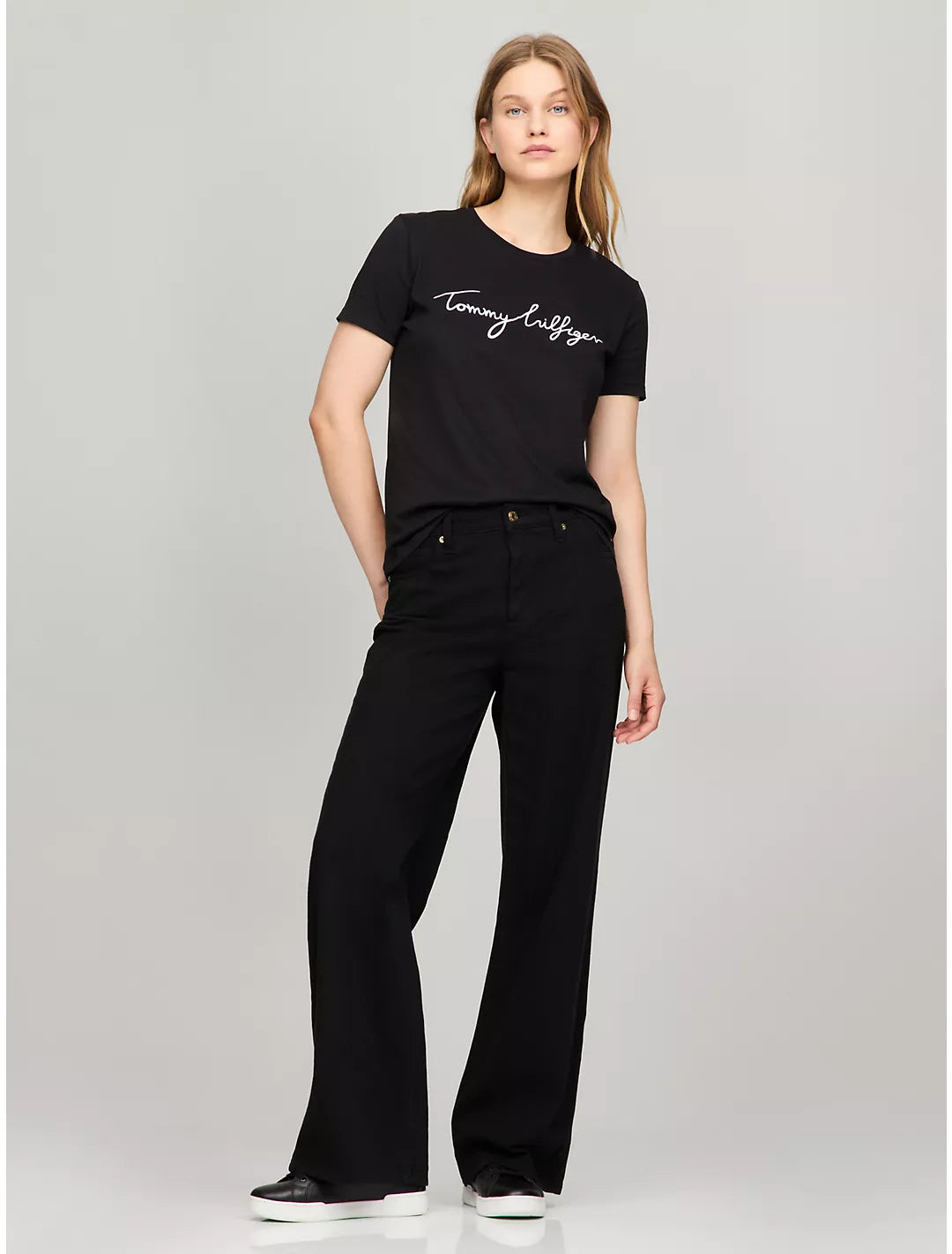 Tommy Hilfiger Playera con logo bordado manuscrita