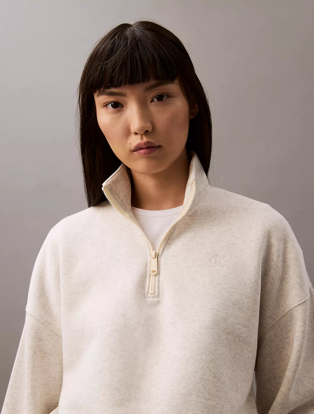 Calvin Klein Sudadera con cuello y Logo bordado