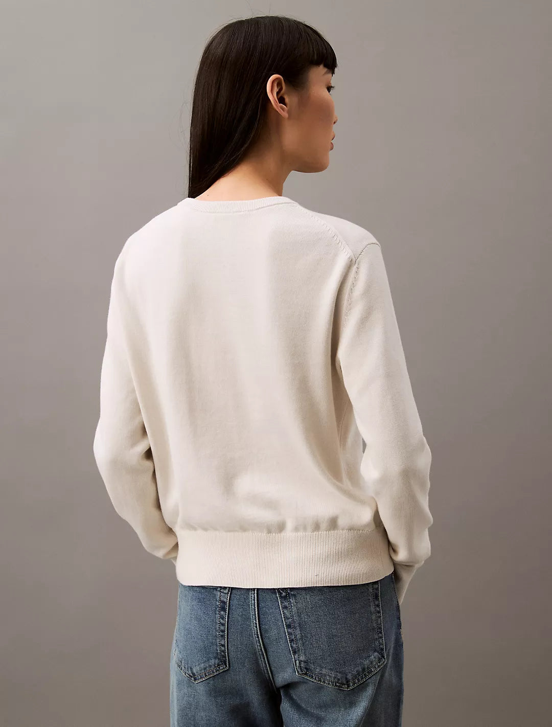 Calvin Klein Suéter cuello redondo con logo monograma