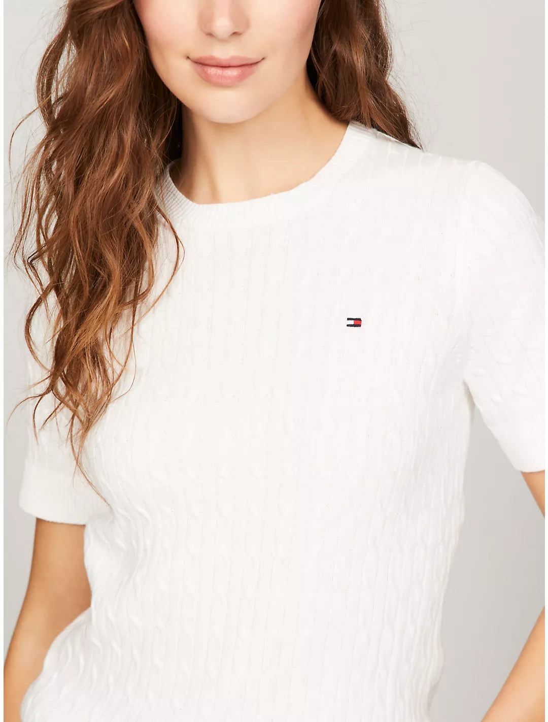 Tommy Hilfiger Playera de manga corta con trenzado