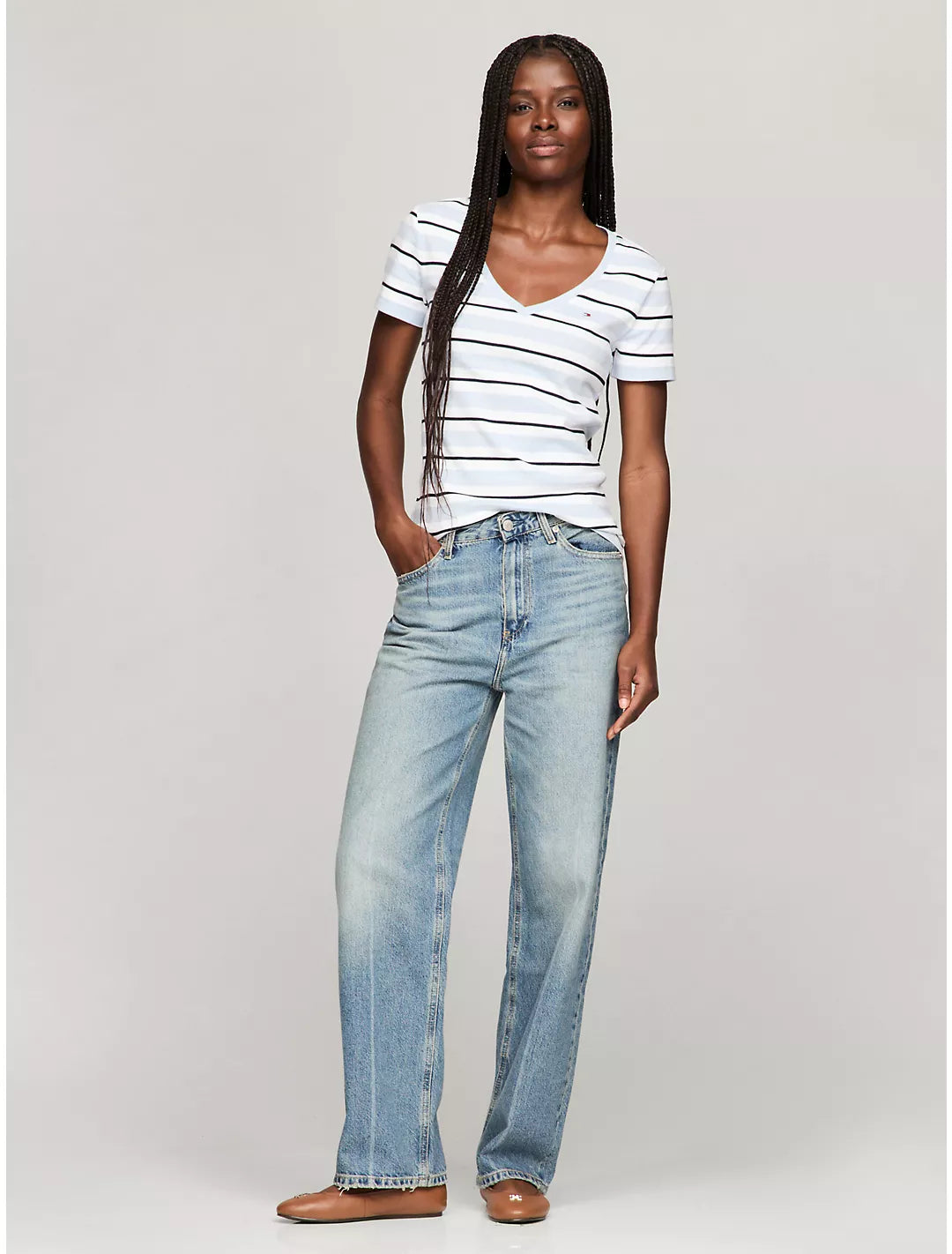Tommy Hilfiger Playera a rayas con escote en V