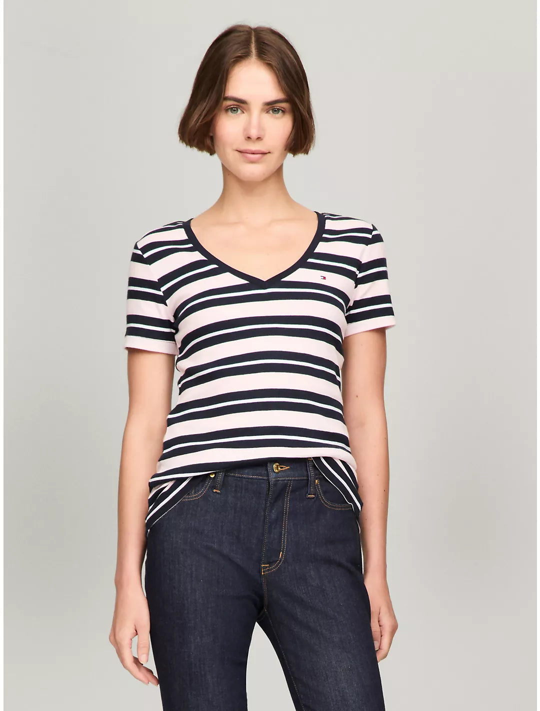 Tommy Hilfiger Playera a rayas con escote en V