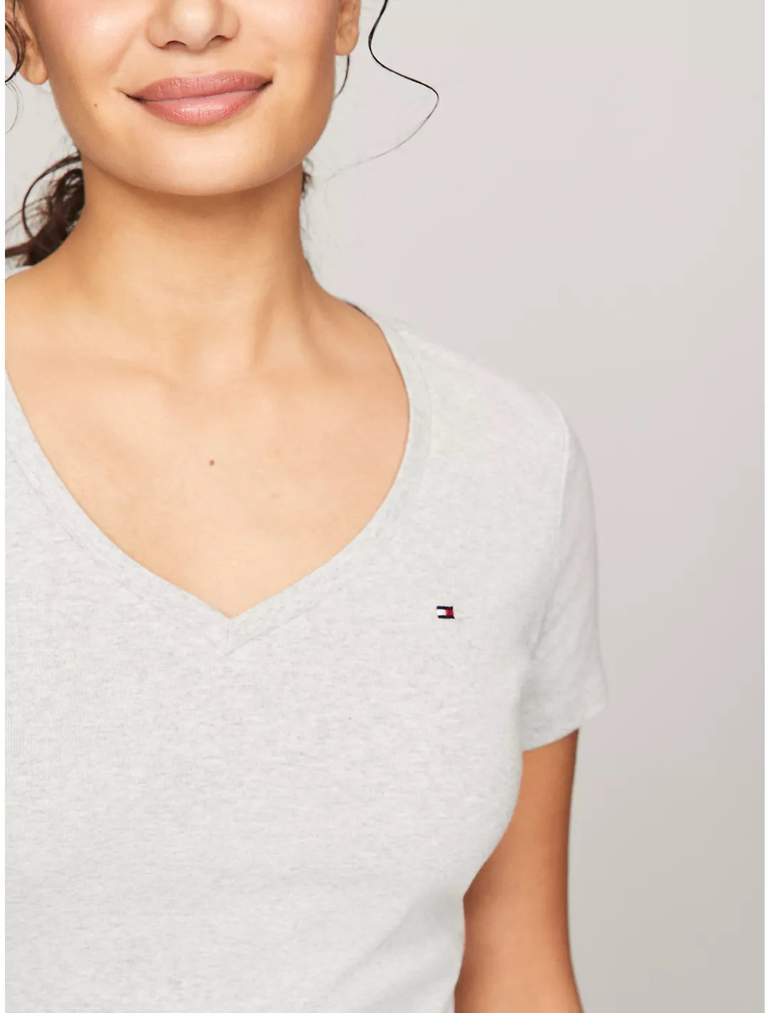 Tommy Hilfiger Playera con escote en V