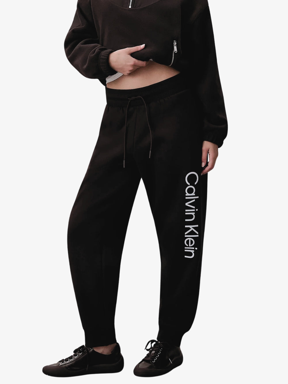 #Color_Negro
