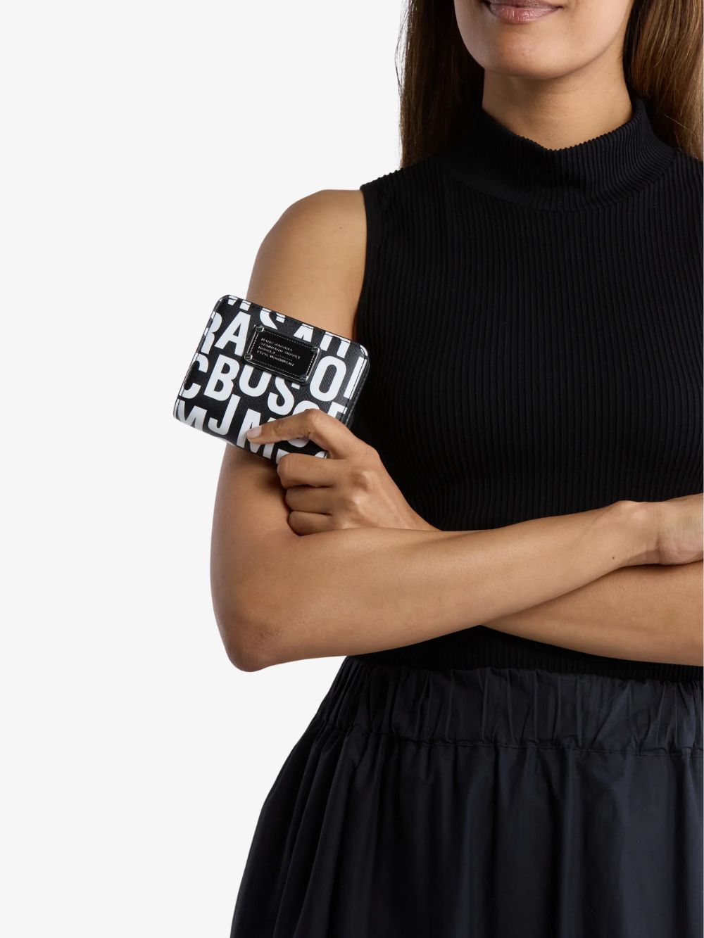 Cartera con logotipos desordenados