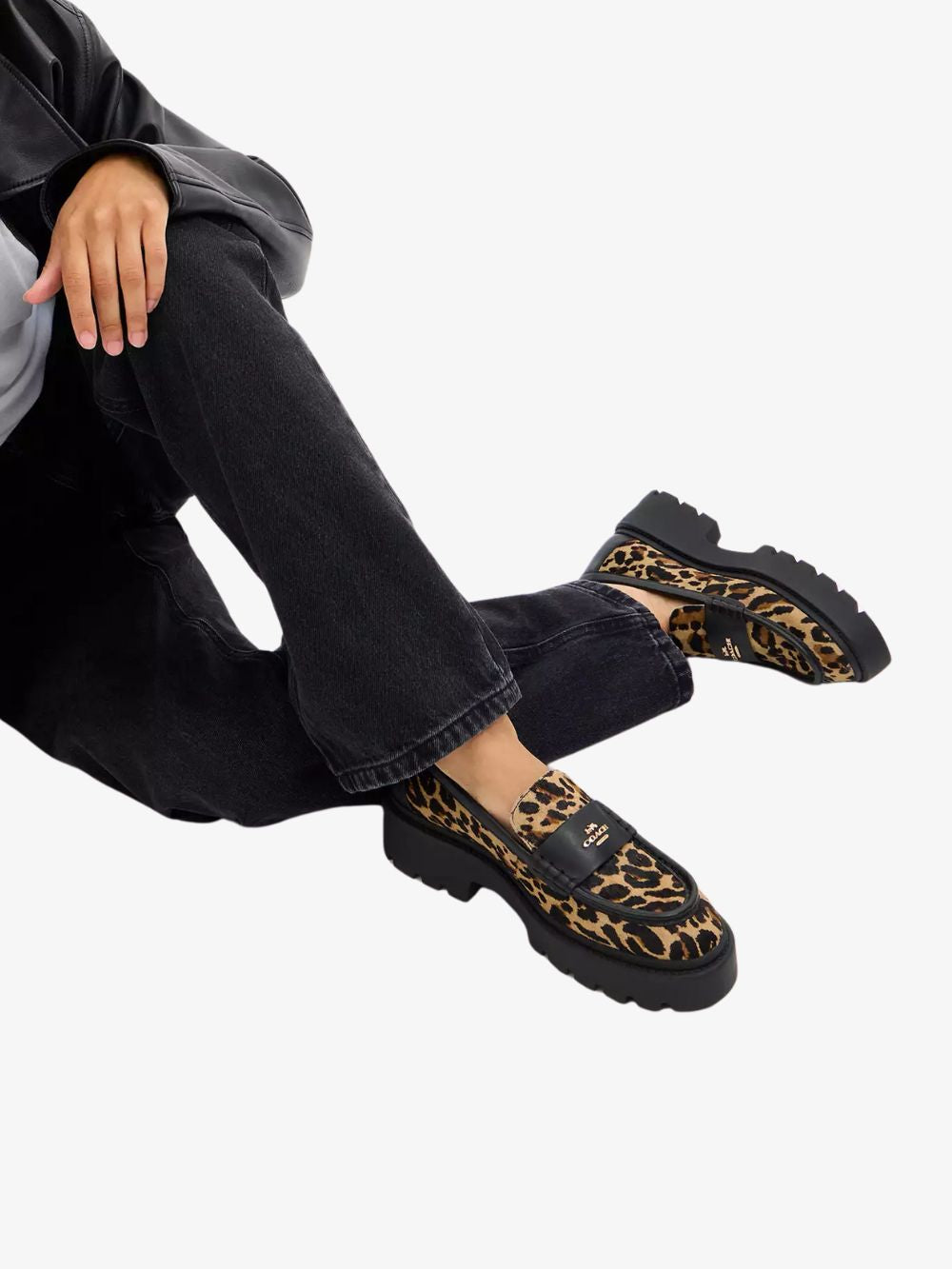 Zapatos Lucy Loafer estampado de leopardo