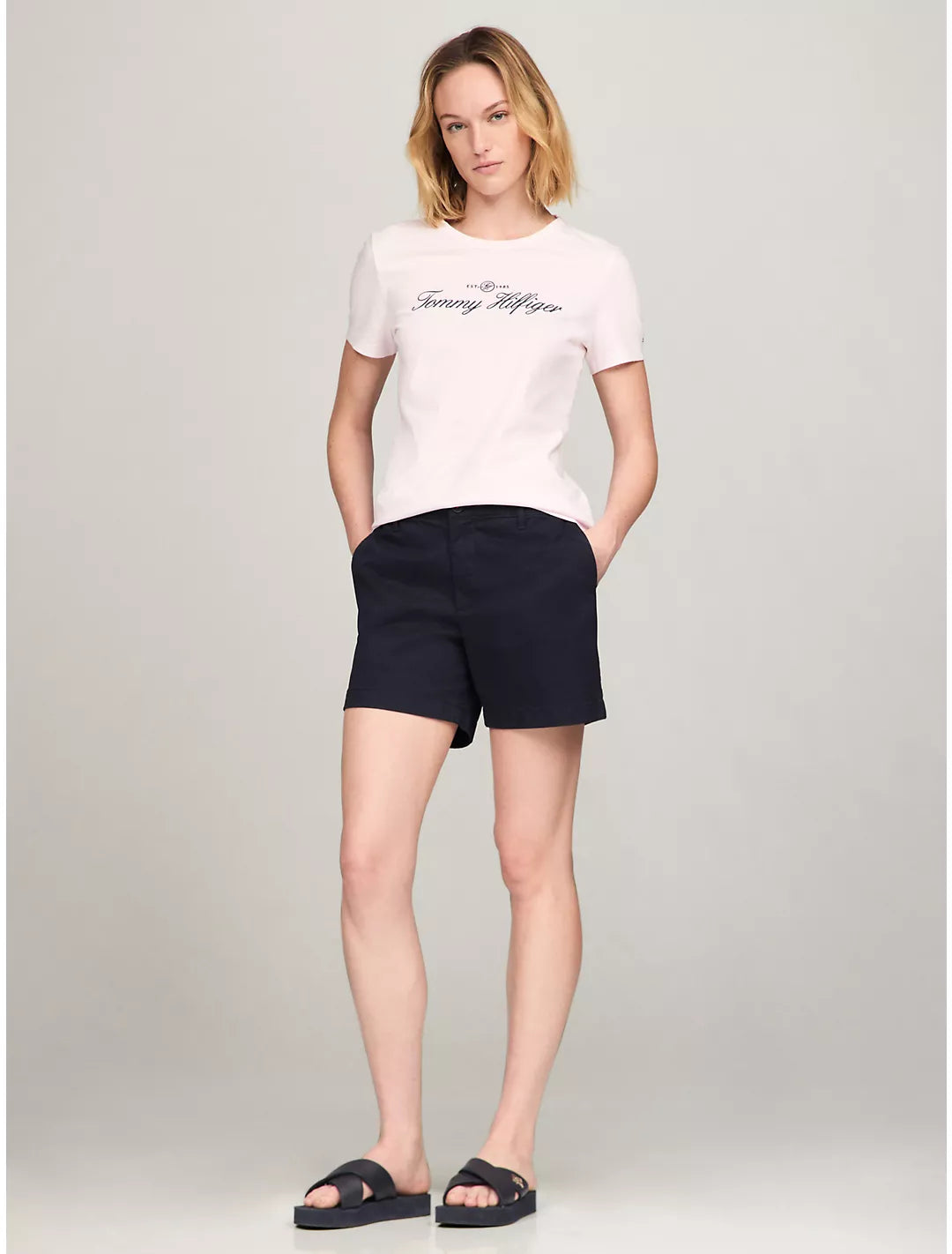 Tommy Hilfiger Playera con firma bordada