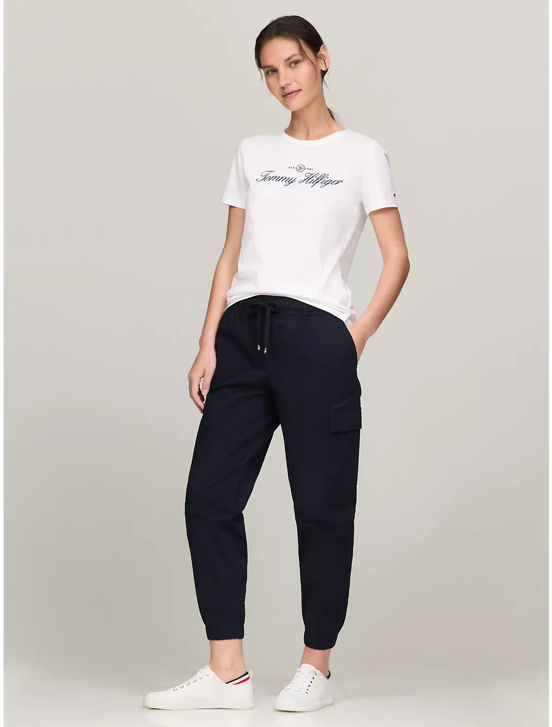 Tommy Hilfiger Playera con firma bordada