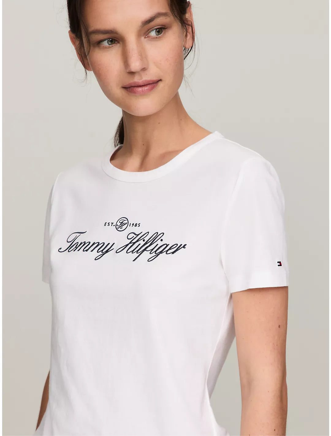 Tommy Hilfiger Playera con firma bordada