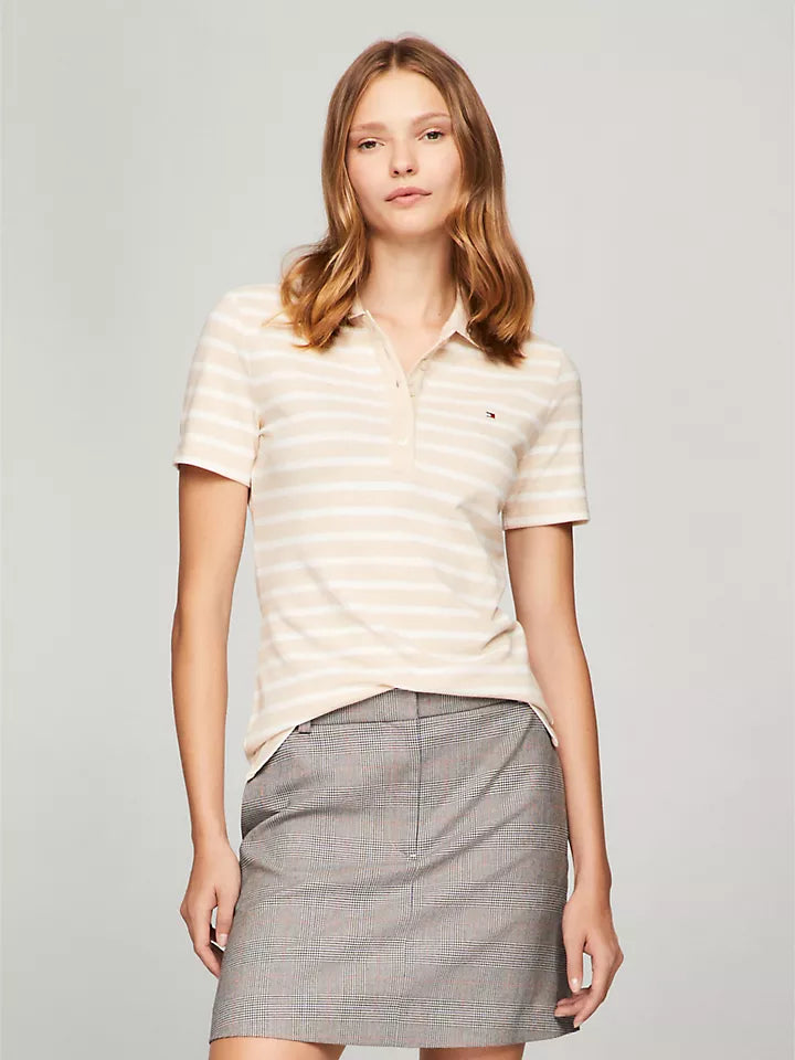 Tommy Hilfiger Playera tipo polo con rayas
