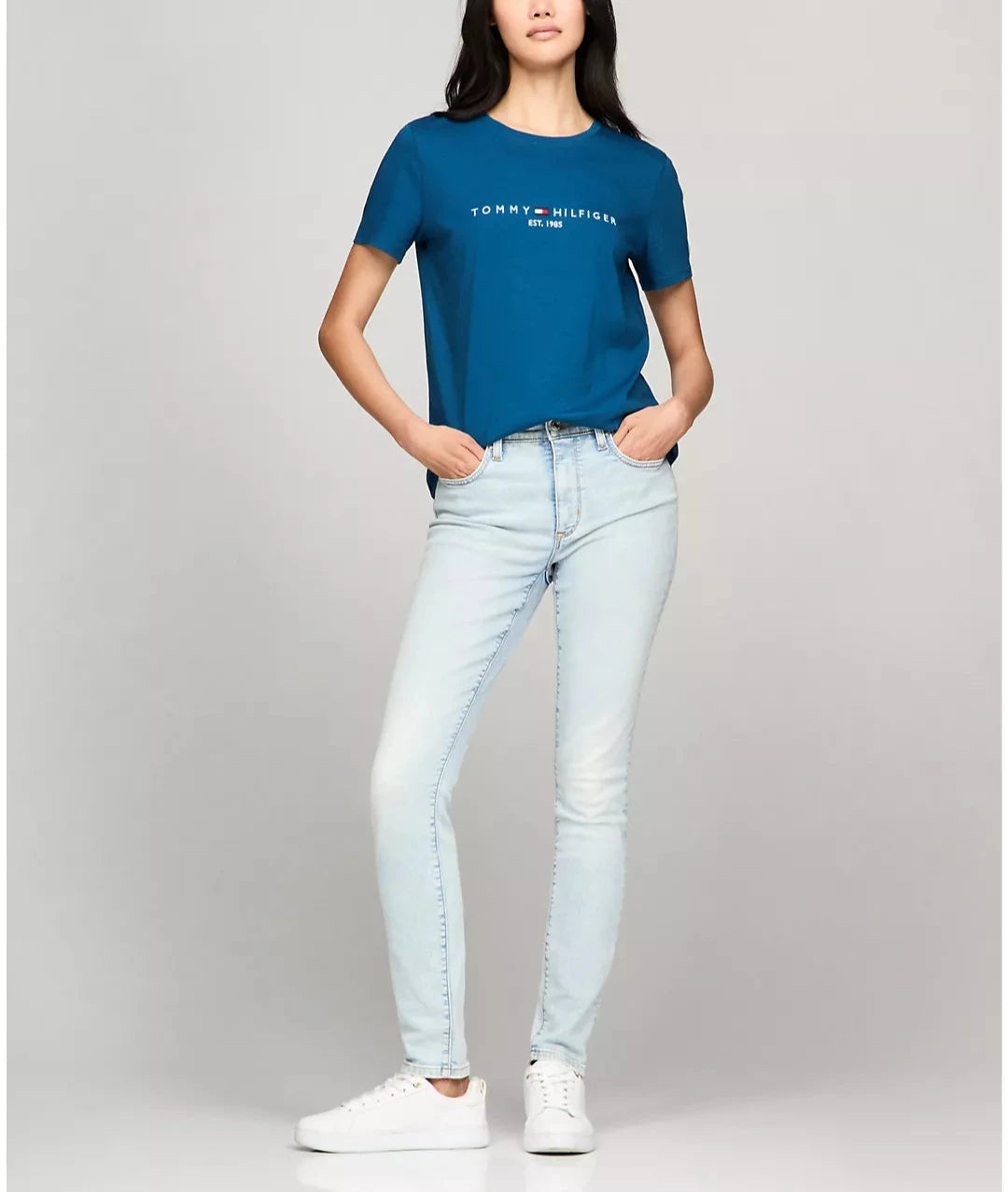 Tommy Hilfiger Playera con logo bordado