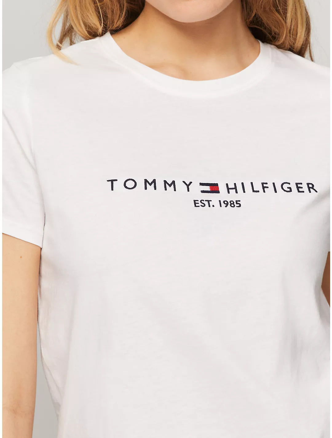 Tommy Hilfiger Playera con logo bordado