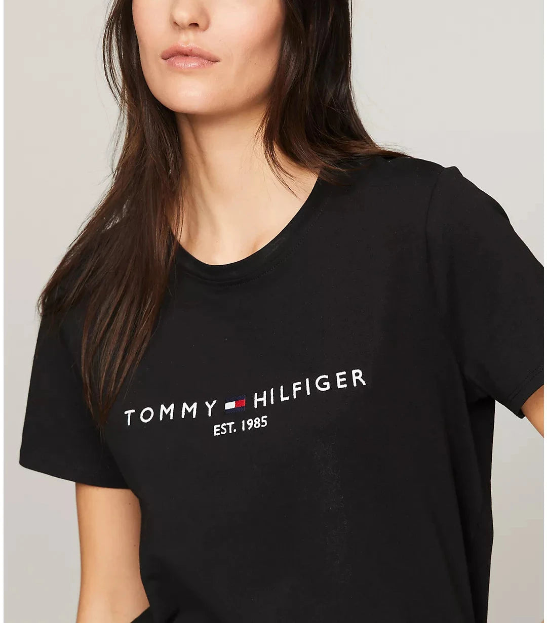 Tommy Hilfiger Playera con logo bordado