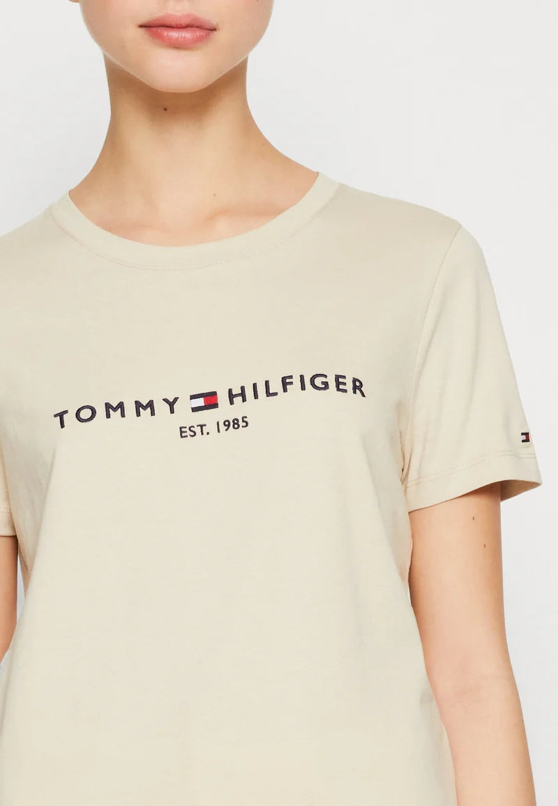 Tommy Hilfiger Playera Embroidered Logo