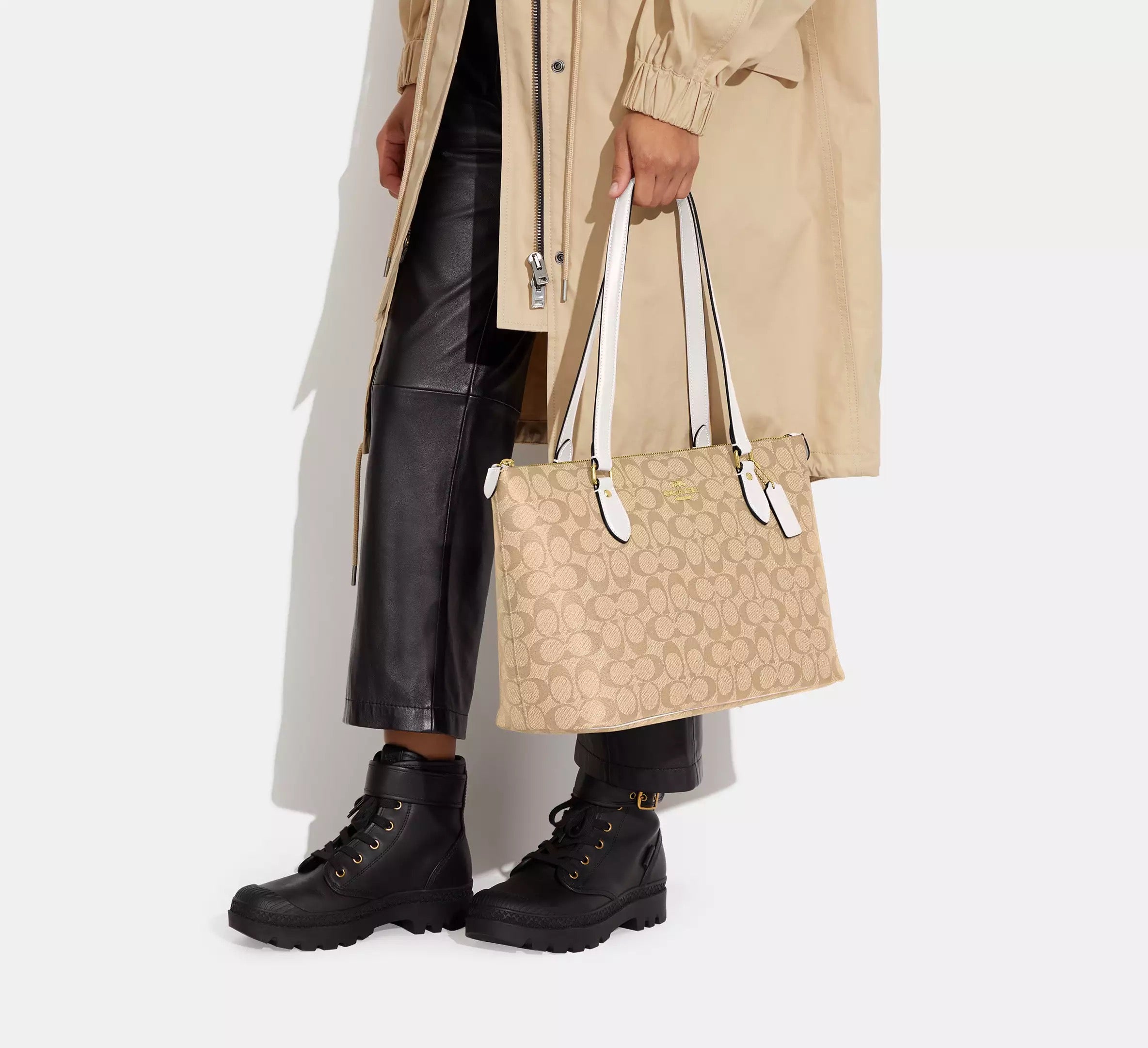 Coach Gallery Tote con monograma