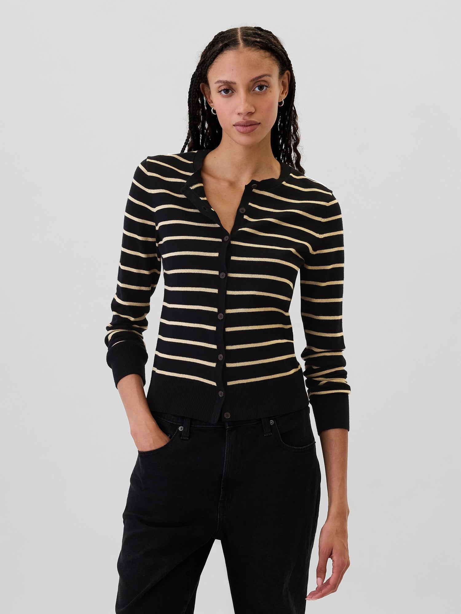 GAP Suéter cuello redondo con rayas